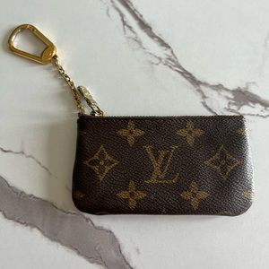 LV coin pouch